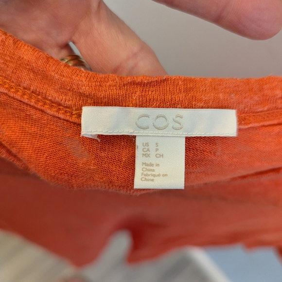 COS t-shirt - Picture 2 of 8